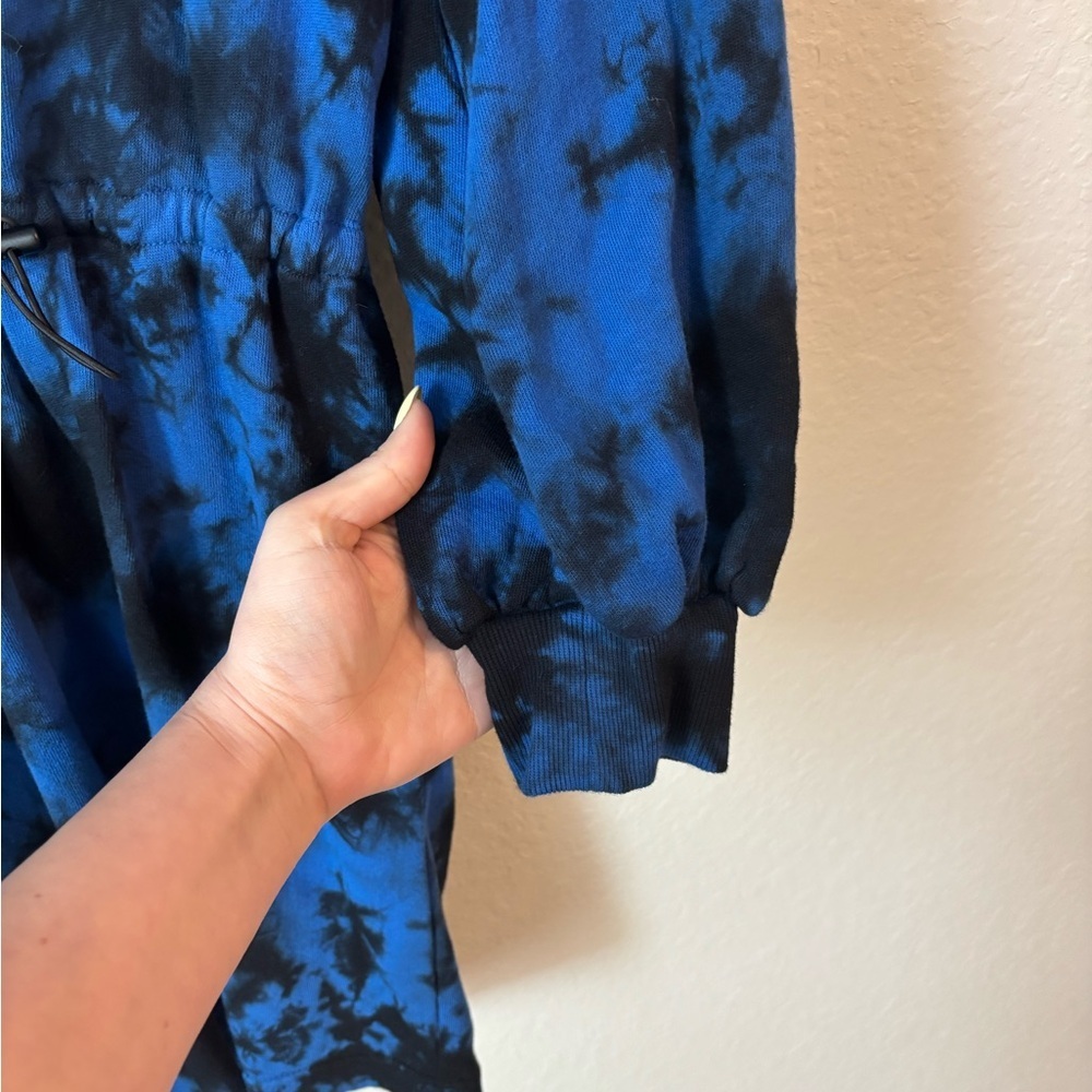 NWT Alice + Olivia Heeda Tie Dye Blue Black Mini Dress Size Medium - Picture 10 of 11